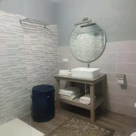 Sablettes Sea View 公寓 芒通