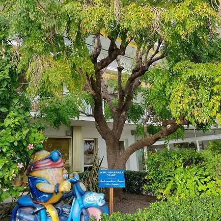 Sablettes Sea View 公寓