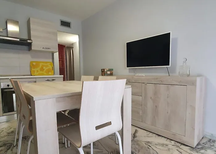 Sablettes Sea View Apartment